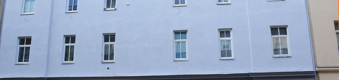 Ukázka realizace - Nátěr fasády bytového domu v Brně.
